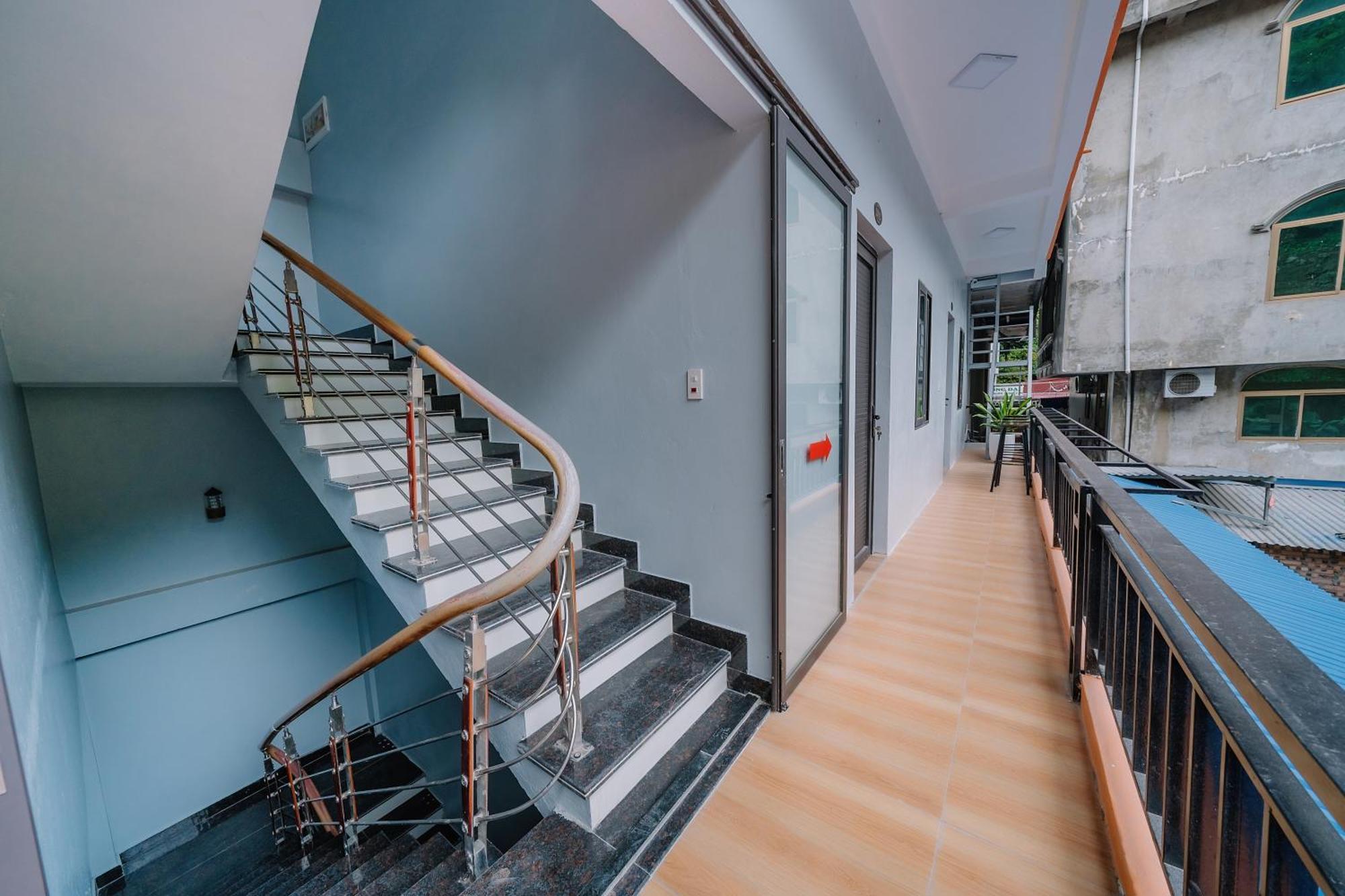 Chan Chau Napoli Hostel מראה חיצוני תמונה