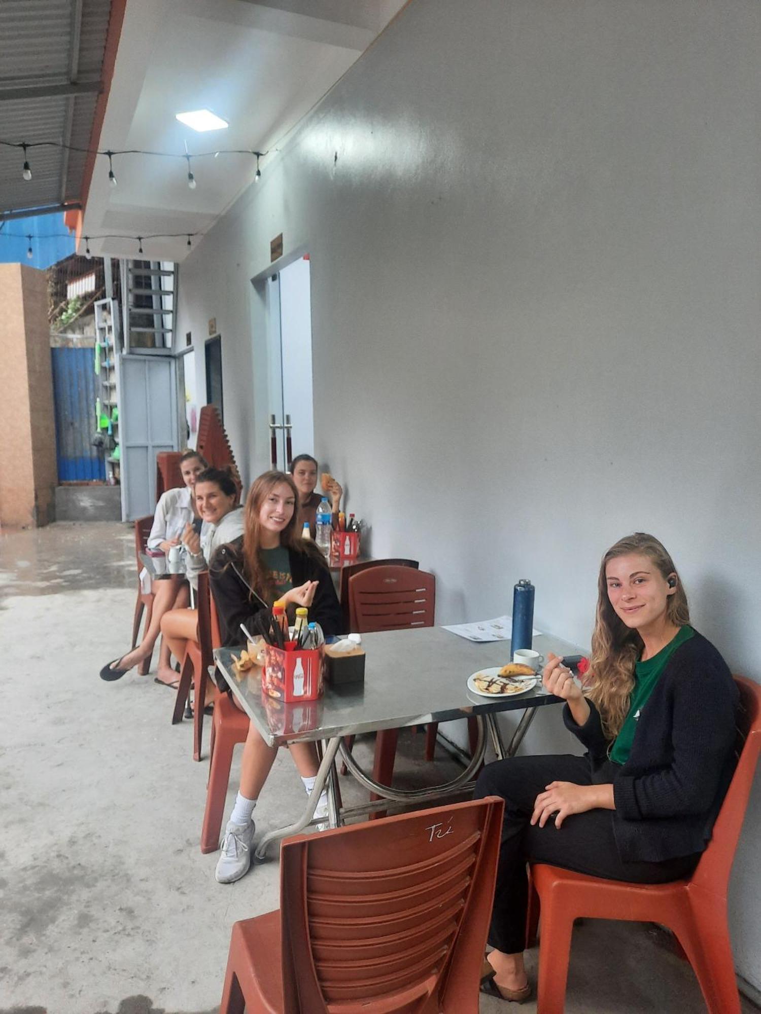 Chan Chau Napoli Hostel מראה חיצוני תמונה