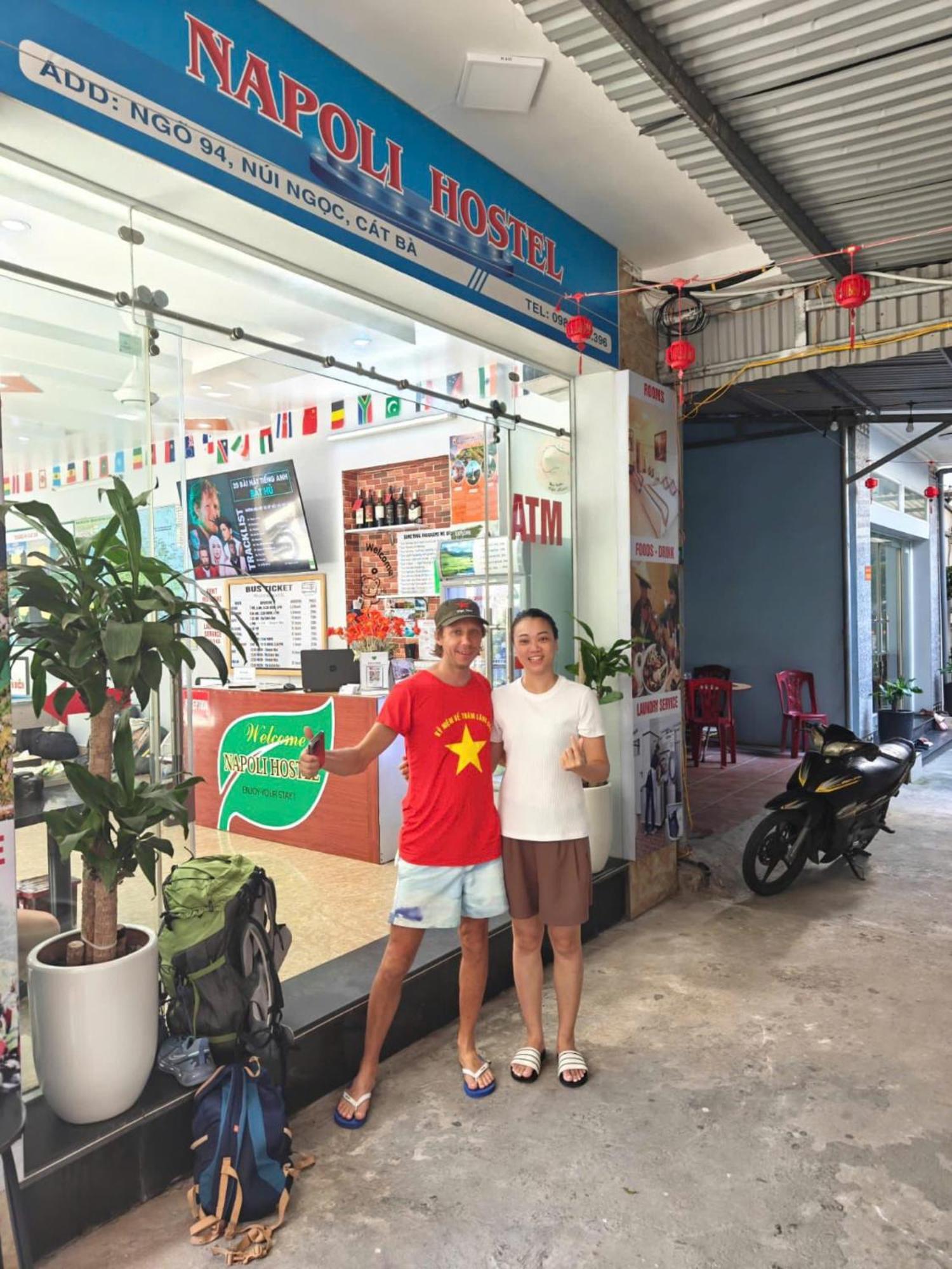 Chan Chau Napoli Hostel מראה חיצוני תמונה
